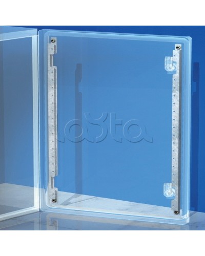 Рейки дверные, вертикальные, для шкафов CE В=600мм, 1 упаковка - 2шт. DKC R5S60 в Назрани Аксессуары для лотков Pintop.ru