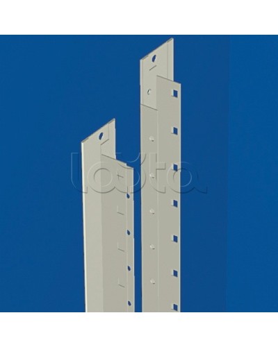 Стойки вертикальные, для установки панелей, для шкафов В=1800мм, 1 упаковка - 2шт. DKC R5TE18 в Назрани Аксессуары для стоек и шкафов Pintop.ru