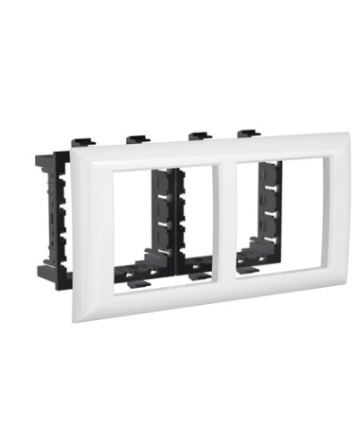 Рамка-суппорт Avanti белый для In-liner Front, 4 мод. DKC 4400914 в Назрани Аксессуары для лотков Pintop.ru