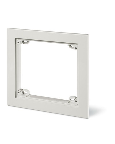 Рамка для коробки скрытой установки DKC DIS5720220 в Назрани Аксессуары для лотков Pintop.ru