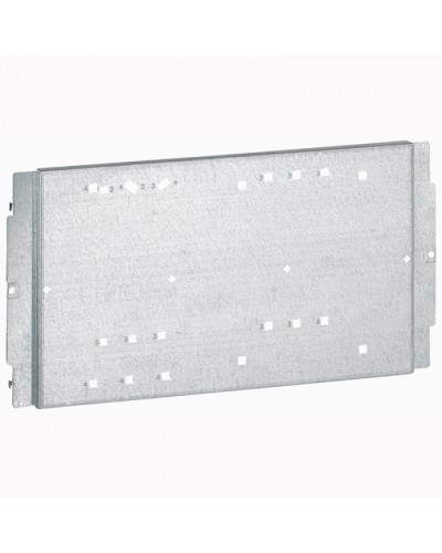 Пластина Legrand 020220 в Назрани Аксессуары для стоек и шкафов Pintop.ru