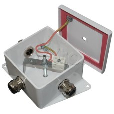 Коробка монтажная огнестойкая Гефест КМ-О (2к*6,0)-IP66 три ввода 100х100