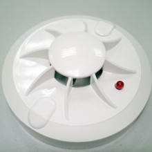 Извещатель пожарный тепловой, с индикатором Комплектстройсервис ИП 103-5/4С-А3 (контакт н.р.)